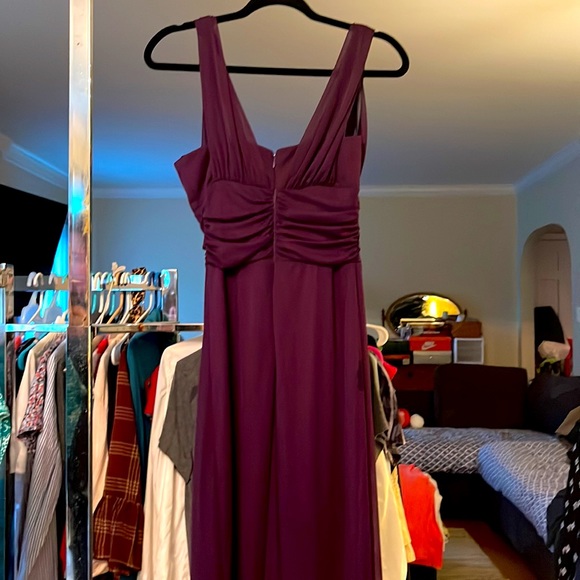 Gorgeous floor length purple flowing evening prom dress - Picture 6 of 6